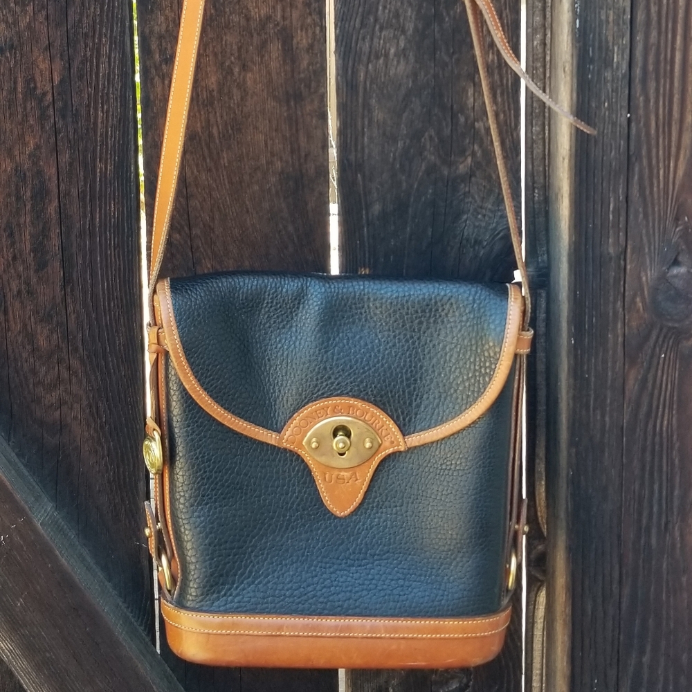 Vintage Dooney & Burke Crossbody Shoulder Bag